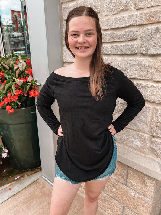 Black Long Sleeve Tee