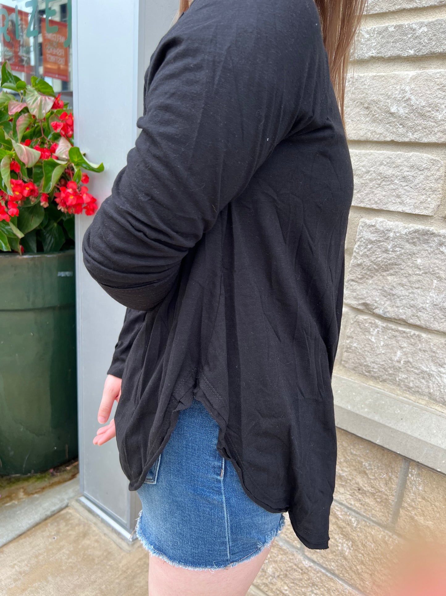 Black Long Sleeve Tee